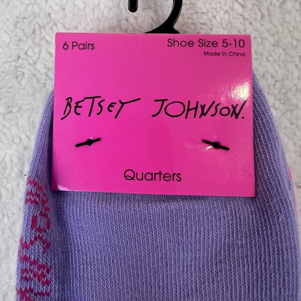 Betsey Johnson Womens Quarter Crew Socks 6 Pair Pink Purple White Gray Size 5-10 - Picture 2 of 6